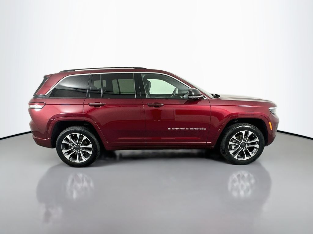 Used 2023 Jeep Grand Cherokee Overland SUV
