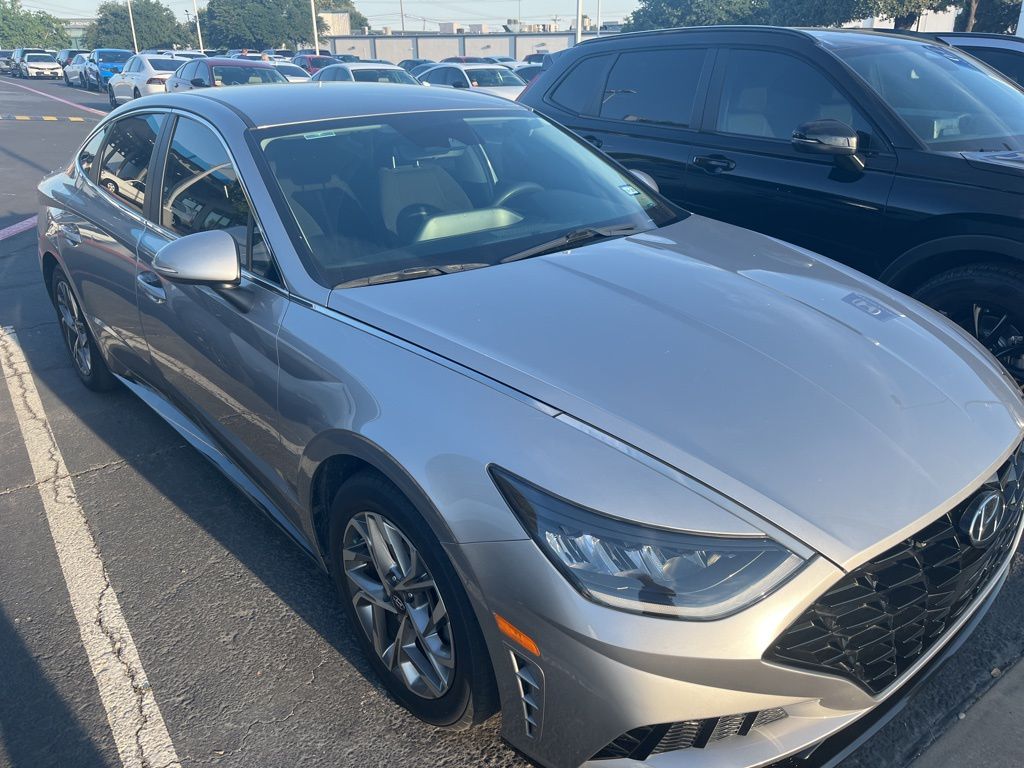 2021 Hyundai Sonata SEL photo 3