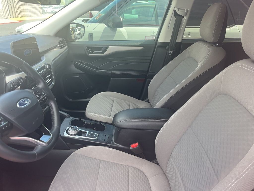 Used 2022 Ford Escape SE SUV