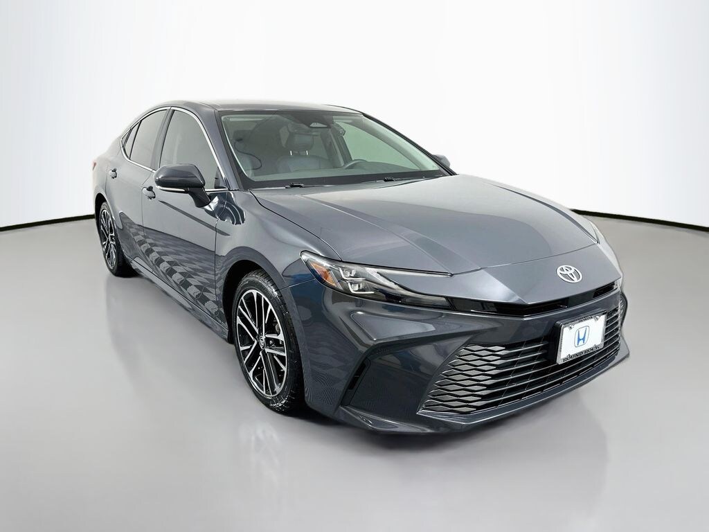 Used 2025 Toyota Camry XLE Sedan