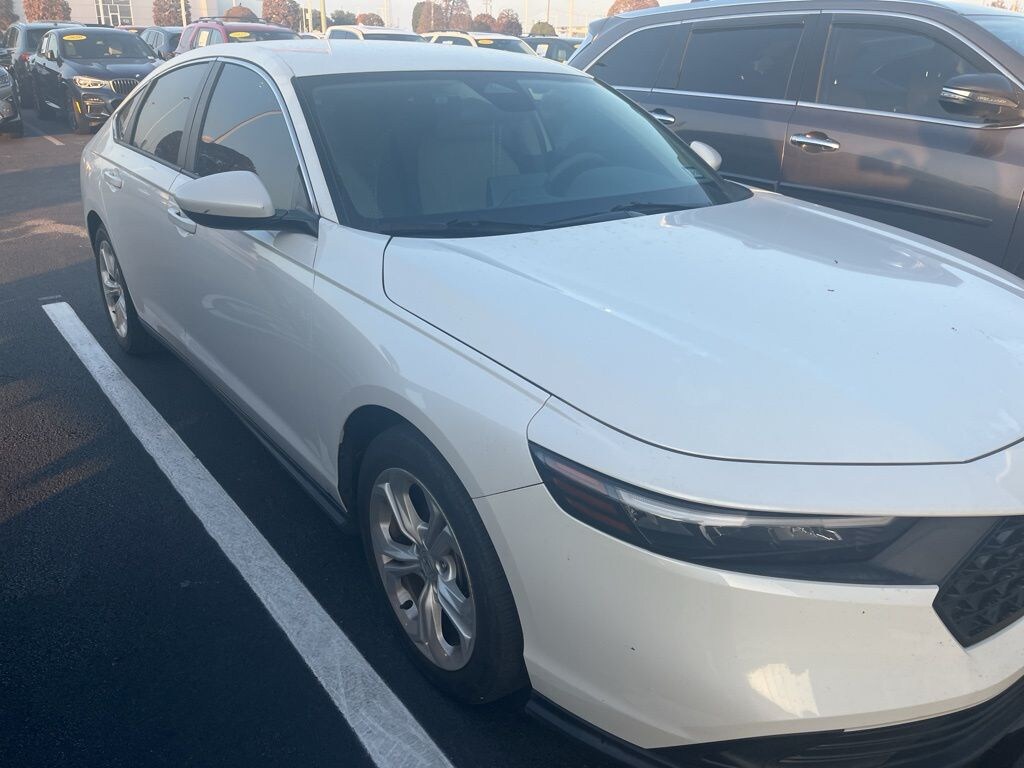 Used 2023 Honda Accord LX Sedan