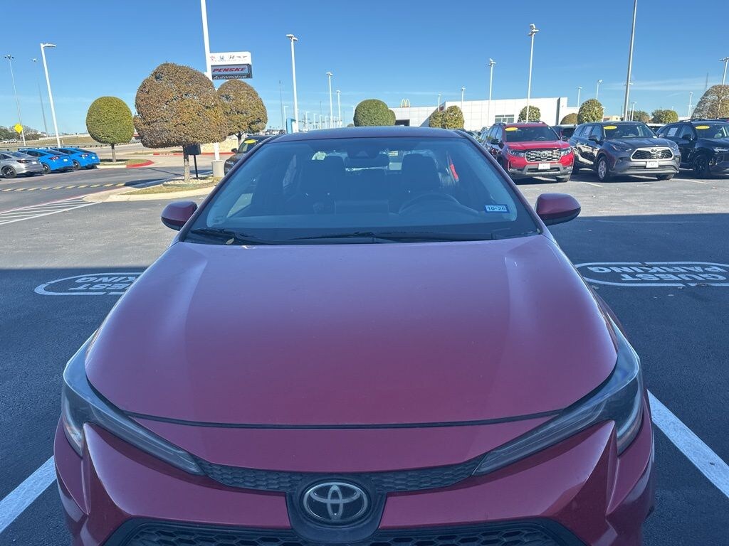 Used 2021 Toyota Corolla LE Sedan