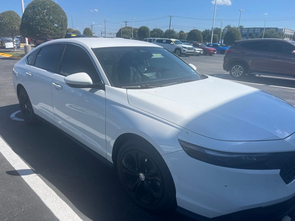 Used 2025 Honda Accord LX Sedan