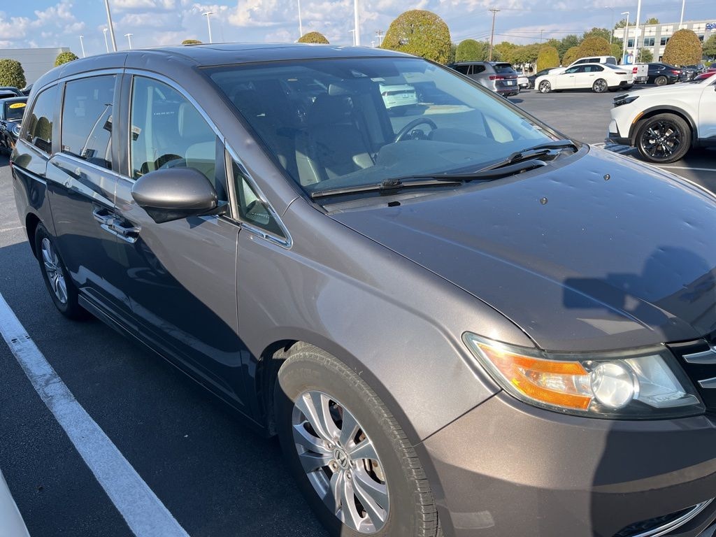 Used 2016 Honda Odyssey EX-L w/Navigation Van Passenger Van