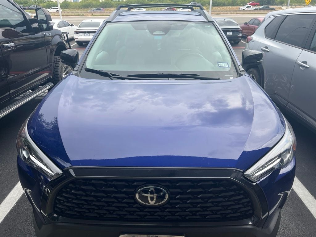 Used 2025 Toyota Corolla Cross LE SUV