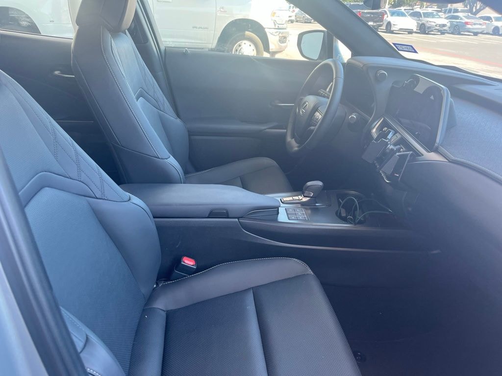 Used 2025 Lexus UX 300h Premium SUV