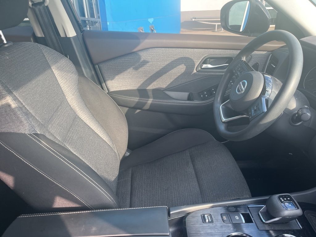 Used 2021 Nissan Rogue SV SUV