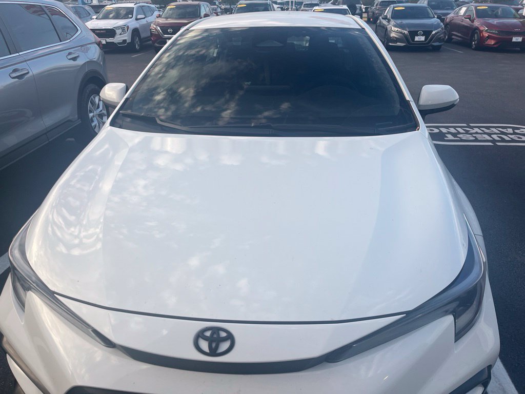 Used 2024 Toyota Corolla SE Sedan
