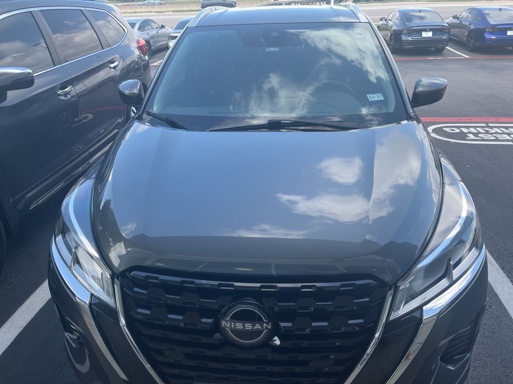 Used 2022 Nissan Kicks SV SUV