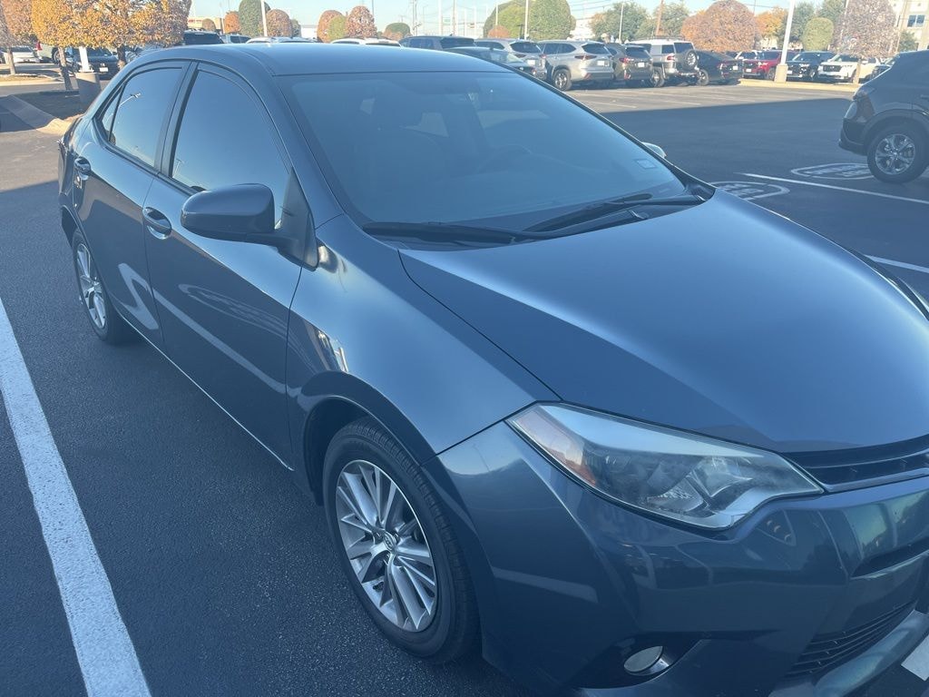 Used 2015 Toyota Corolla LE Sedan