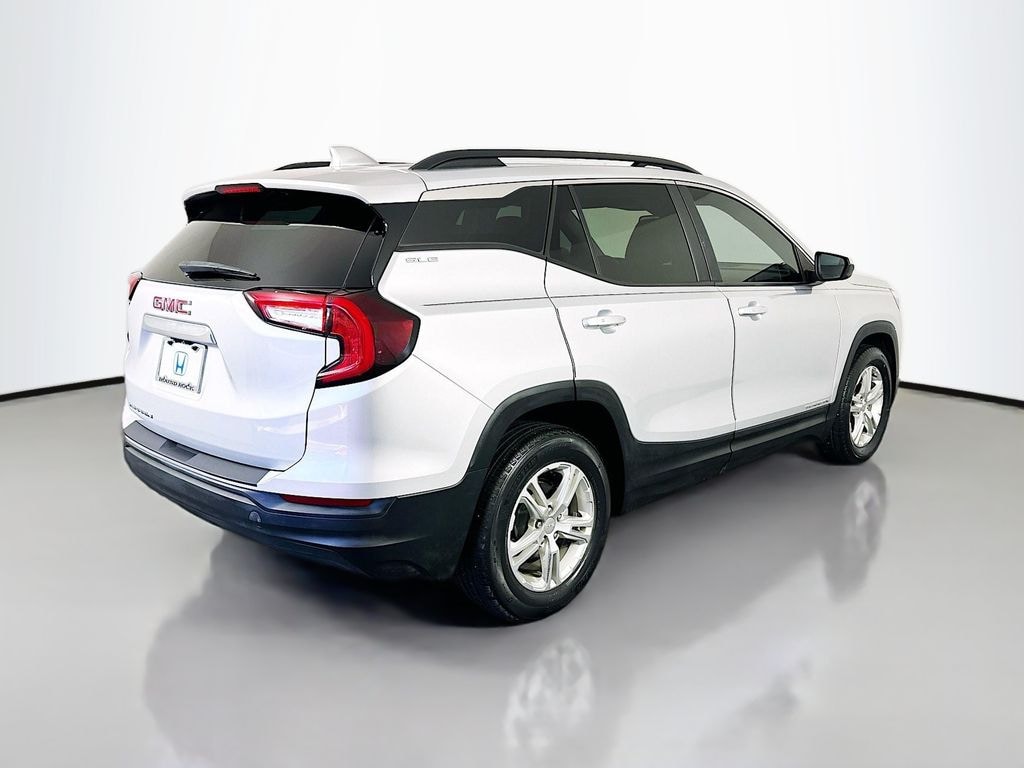 Used 2022 GMC Terrain SLE SUV