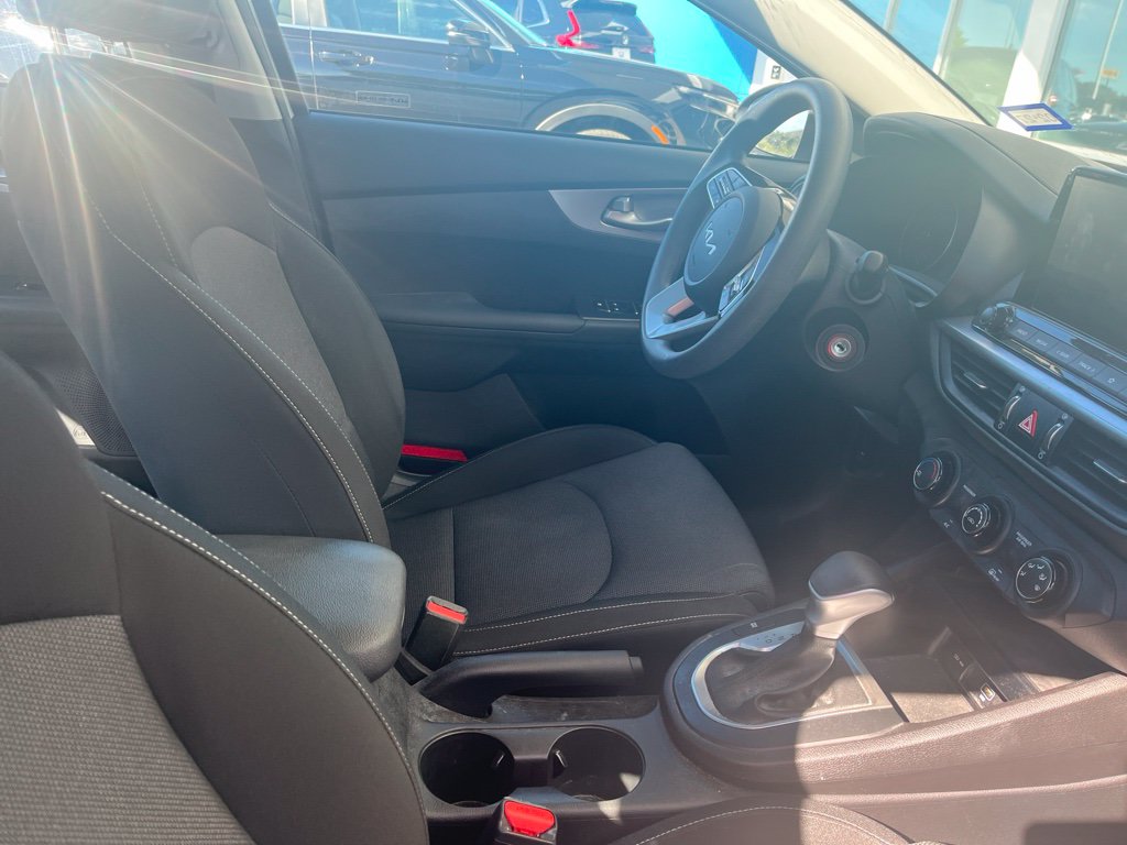 Used 2022 Kia Forte LXS Sedan