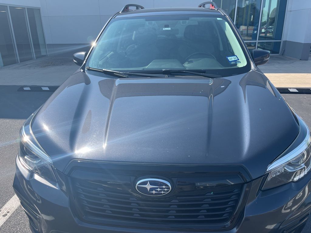 2019 Subaru Forester Sport photo 2