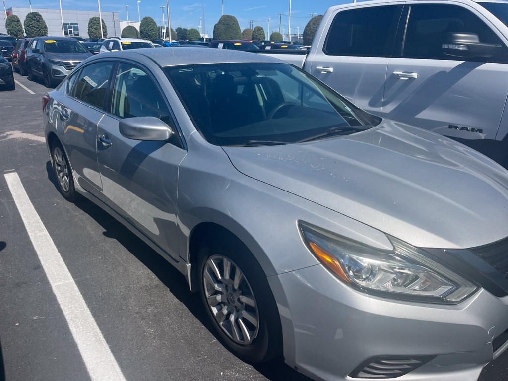 Used 2016 Nissan Altima 2.5 S Sedan