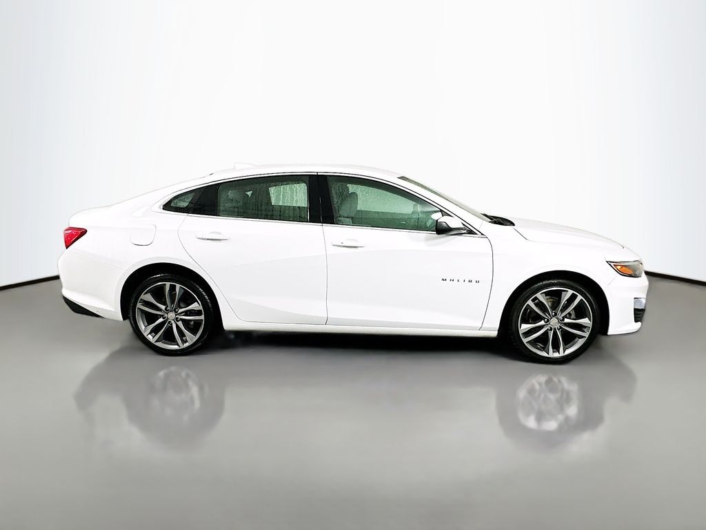 Used 2025 Chevrolet Malibu 1LT Sedan