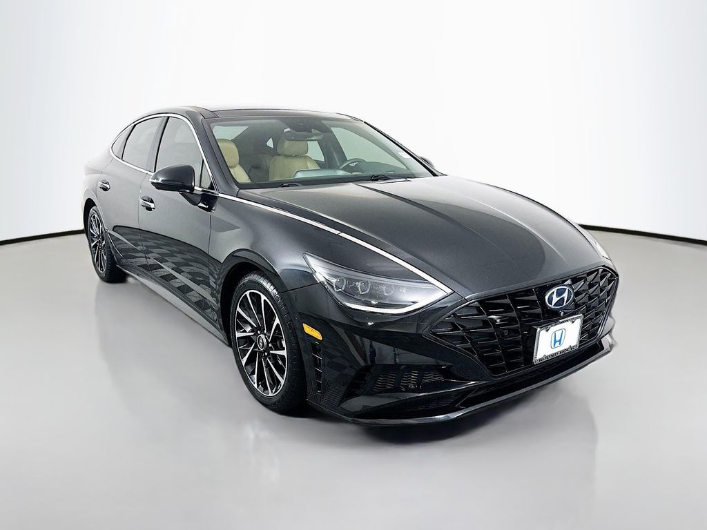 Used 2021 Hyundai Sonata Limited Sedan