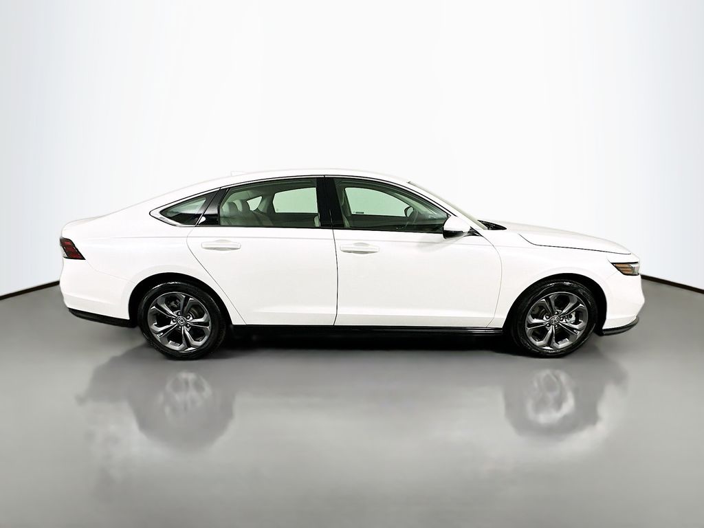 2025 Honda Accord Hybrid EX-L photo 3
