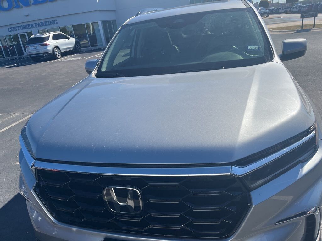 Certified 2023 Honda Pilot Touring SUV