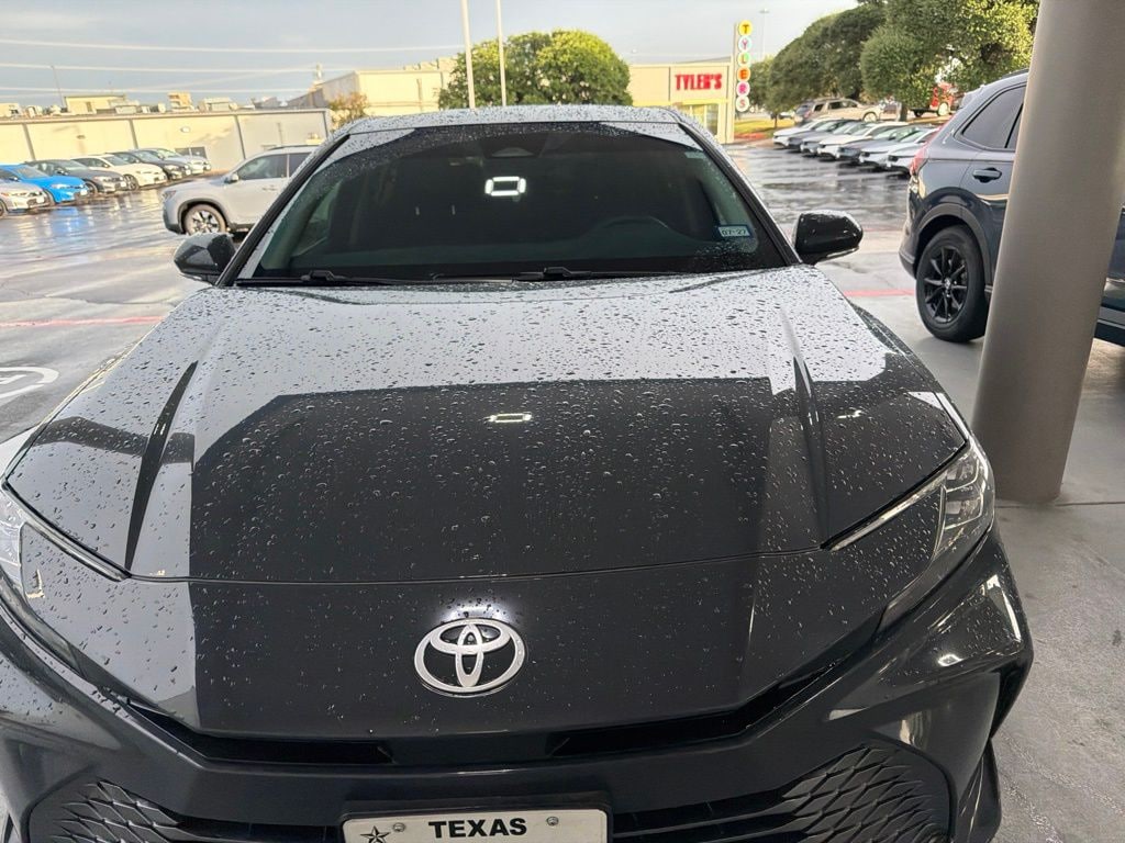 Used 2025 Toyota Camry XLE Sedan