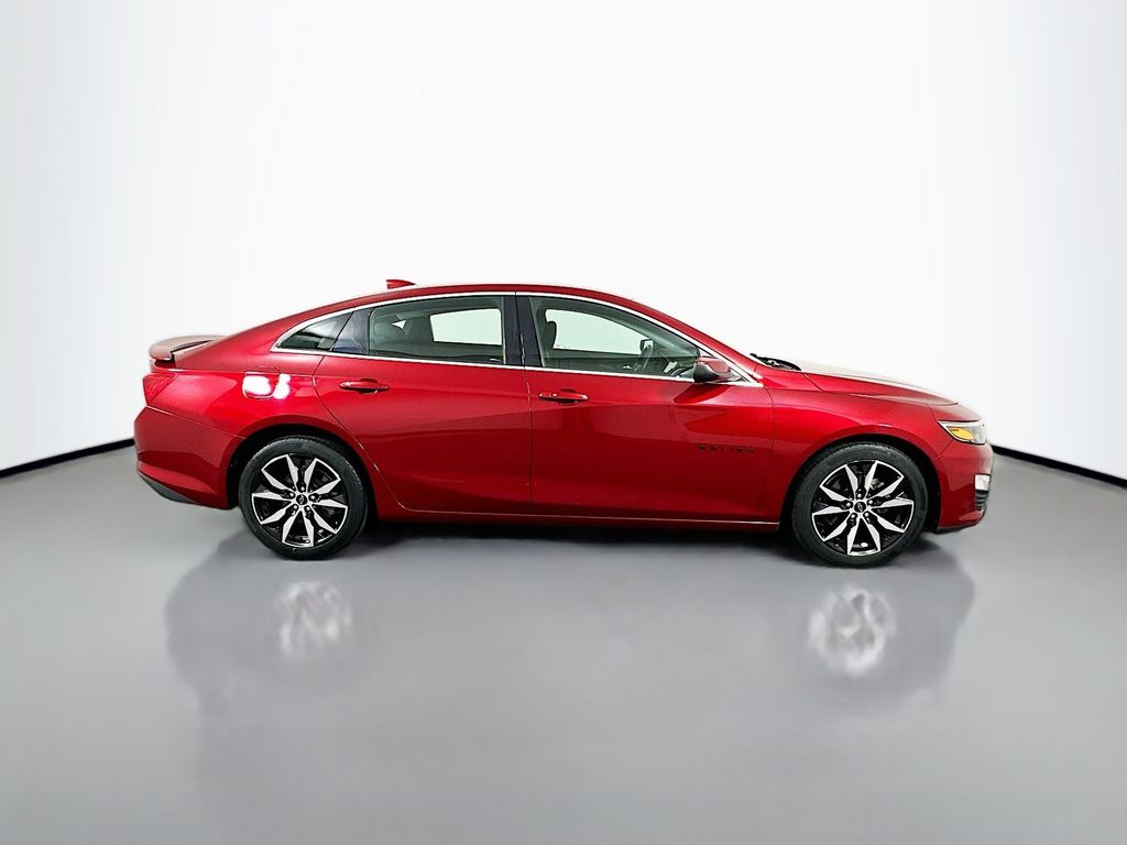 2021 Chevrolet Malibu RS photo 4