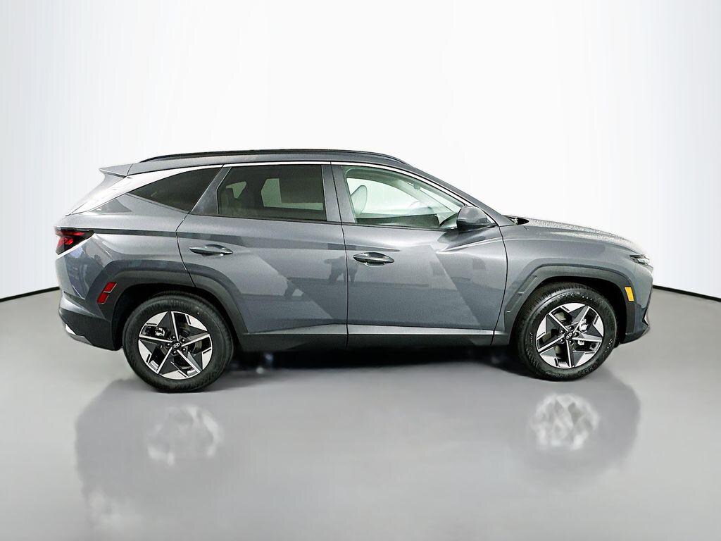 New 2026 Hyundai Tucson SEL FWD SUV