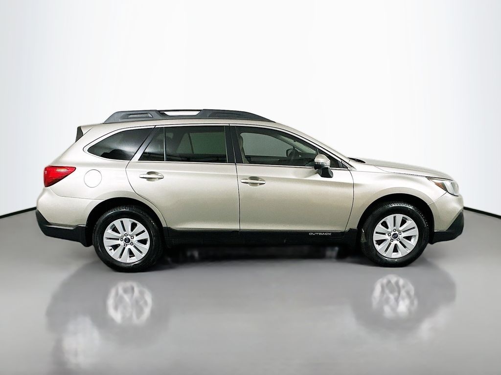Used 2019 Subaru Outback 2.5i Premium SUV