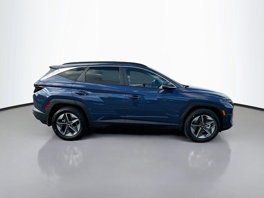 2025 Hyundai Tucson SEL Convenience photo 4