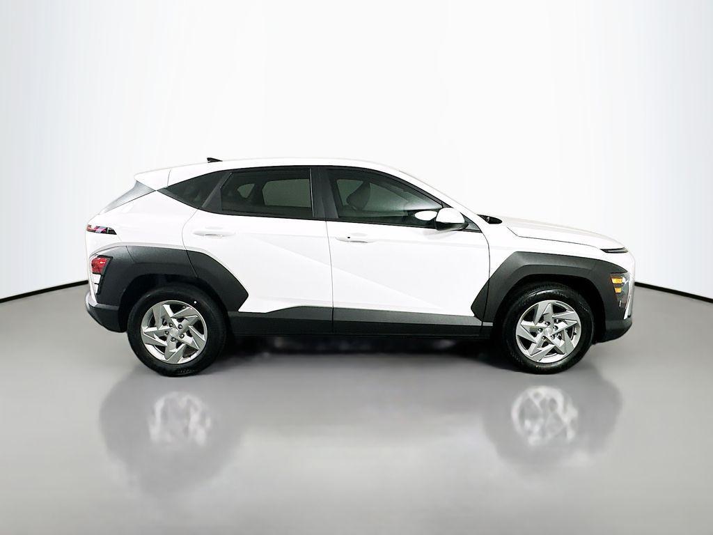 New 2026 Hyundai Kona SE FWD SUV