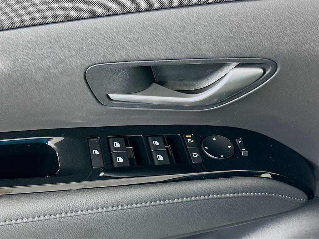 2026 Hyundai Santa Cruz Limited - Photo 20