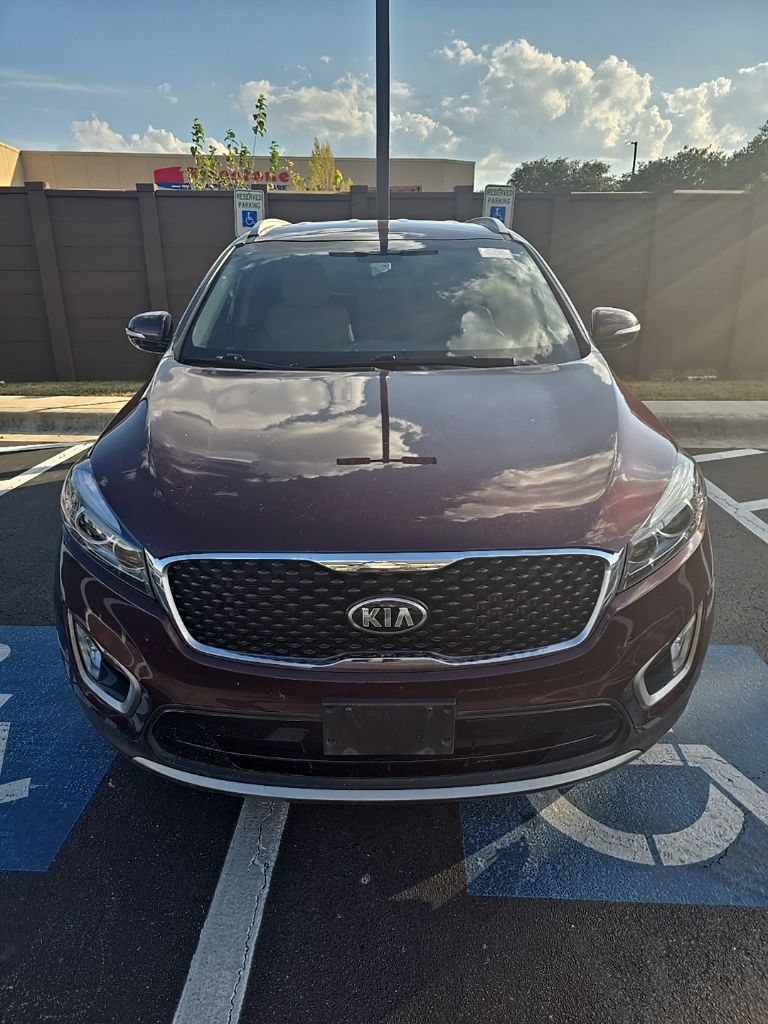 Used 2016 Kia Sorento EX with VIN 5XYPH4A1XGG150255 for sale in Round Rock, TX