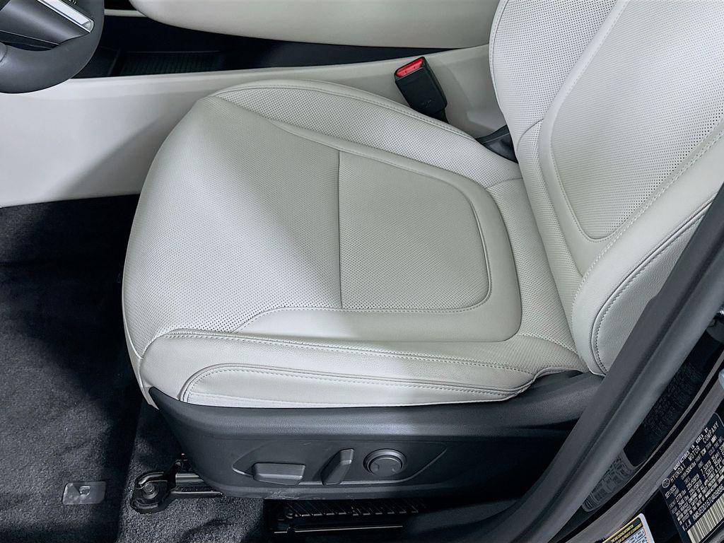 2026 Hyundai Tucson Limited - Photo 21