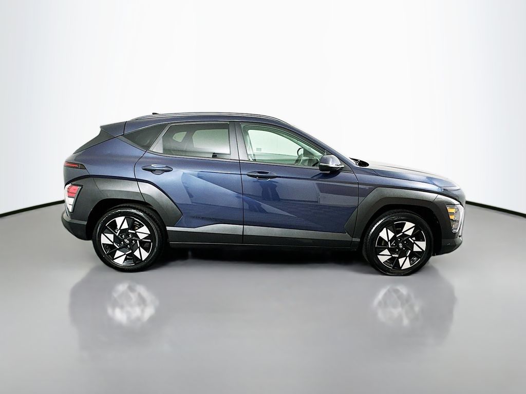 2024 Hyundai Kona SEL photo 3