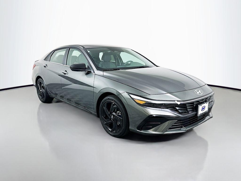 New 2026 Hyundai Elantra SEL Sport Premium Sedan