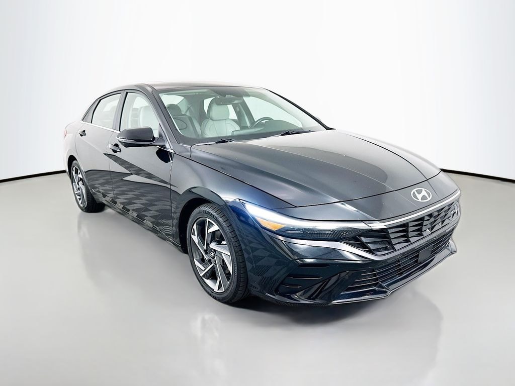 Certified 2024 Hyundai Elantra Limited Sedan