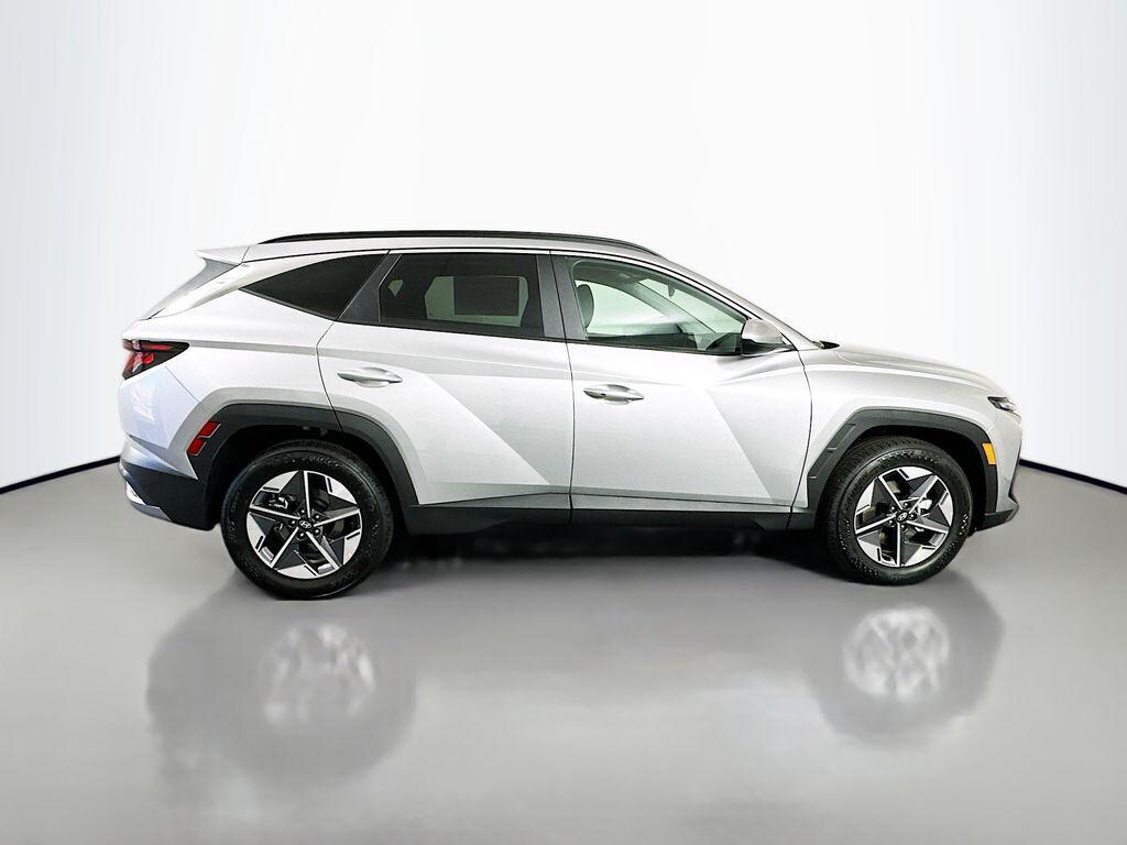 New 2026 Hyundai Tucson SEL FWD SUV