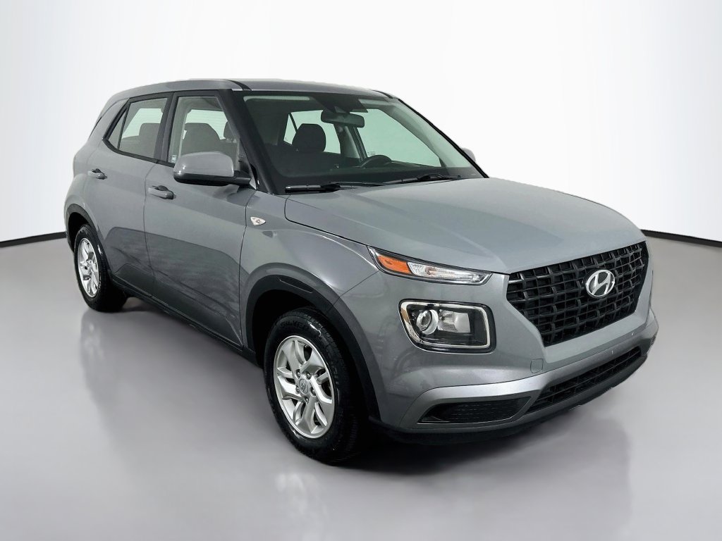 Used 2021 Hyundai Venue SE SUV