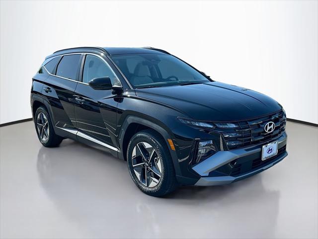 2025 Hyundai Tucson SEL photo 3