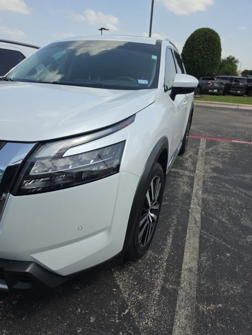 Used 2025 Nissan Pathfinder Platinum SUV