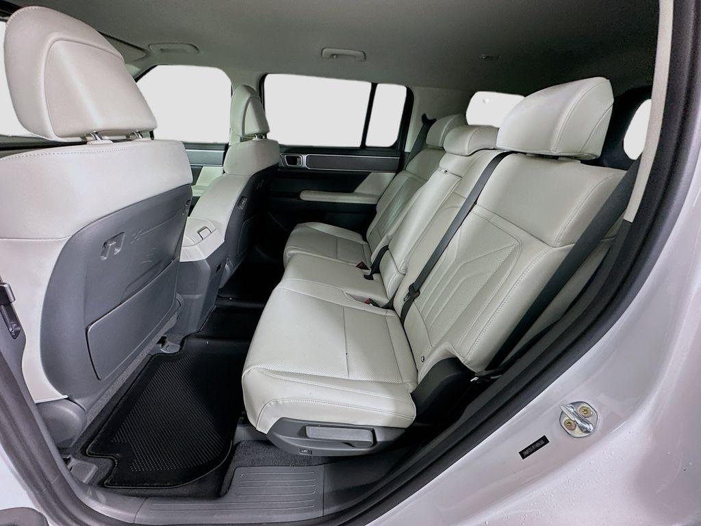 2026 Hyundai Santa Fe SEL - Photo 16