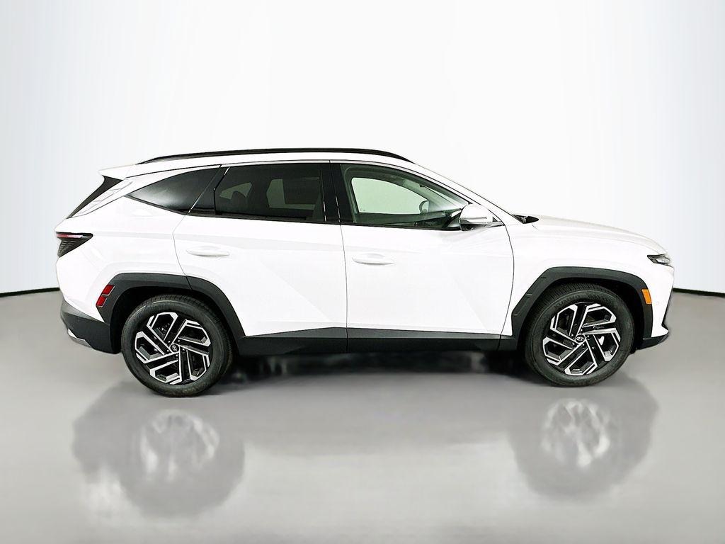 New 2026 Hyundai Tucson Limited FWD SUV