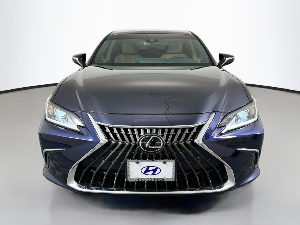 Used 2025 Lexus