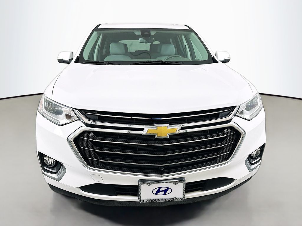 2021 Chevrolet Traverse Premier photo 2