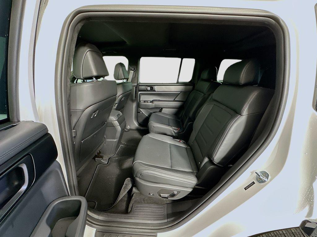 2026 Hyundai Santa Fe Calligraphy - Photo 17