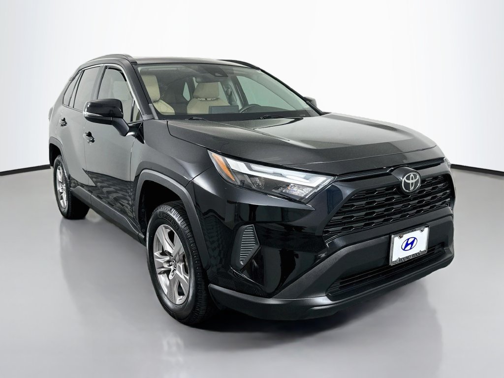 Used 2022 Toyota RAV4 XLE SUV