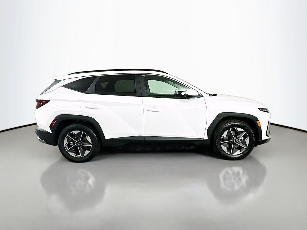 New 2026 Hyundai Tucson SEL FWD SUV