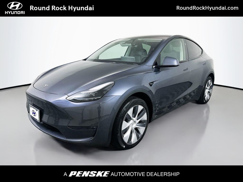 2023 Tesla Model Y Long Range Dual Motor All-Wheel Drive's photo