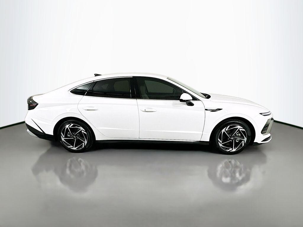 New 2026 Hyundai Sonata SEL Sport Sedan