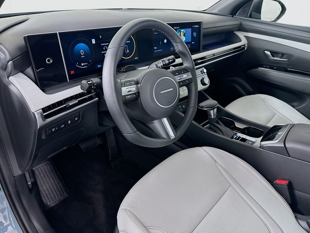 2025 Hyundai Santa Cruz Limited - Photo 9