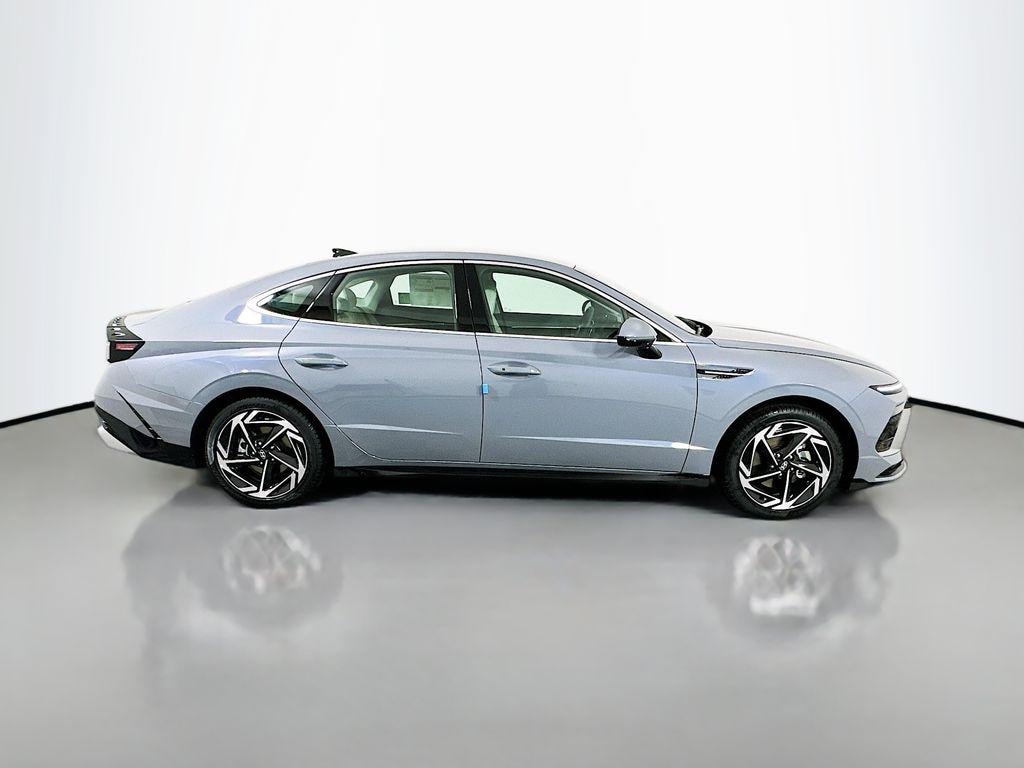 New 2026 Hyundai Sonata SEL Sport Sedan