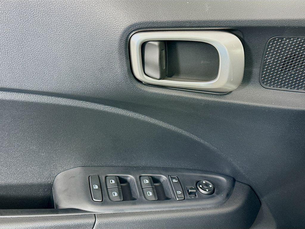 2026 Hyundai Venue SEL - Photo 18